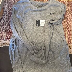 Nike Gray Long Sleeve Tee